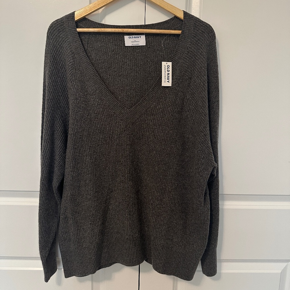 New! Women's V-Neck Sweater - 2X